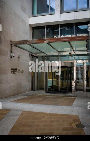 LSEG London am Paternoster Square 10. Die Büros der London Stock Exchange Group am Paternoster Square im Financial District der City of London. Stockfoto