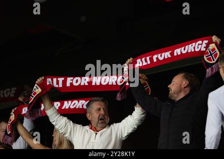 Oslo, Norwegen. September 2024. Oslo, Norwegen, 9. September 2024: Norwegische Fans werden vor dem Fußballspiel der UEFA Nations League Gruppe B3 zwischen Norwegen und Österreich im Ullevaal Stadium in Oslo, Norwegen, gesehen. (ANE Frosaker/SPP) Credit: SPP Sport Press Photo. /Alamy Live News Stockfoto