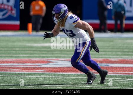 Minnesota Vikings Linebacker Andrew Van Ginkel (43) in Aktion während des NFL-Fußballspiels gegen die New York Giants am Sonntag, den 8. September 2024, in East Rutherford. Die Vikings gewannen mit 28:6. (Christopher Szagola/Cal Sport Media) Stockfoto