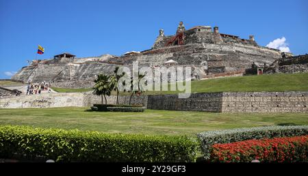 Panorama des Schlosses San Felipe de Barajas an einem sonnigen Tag, Cartagena, Kolumbien, Südamerika Stockfoto