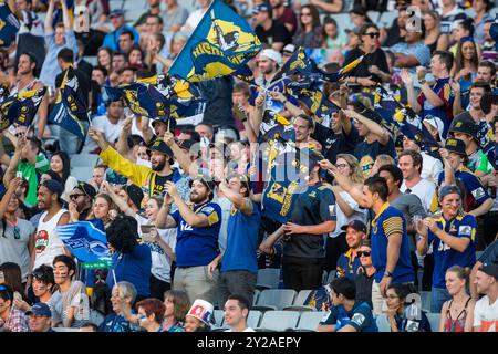 Fans beim Super Rugby-Spiel 2016 zwischen den Blues und Highlanders im Eden Park, Auckland, Neuseeland am Freitag, den 26. Februar 2016. Stockfoto