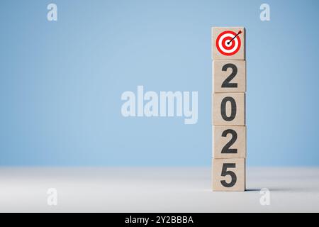 2025 Happy New Year. Zielsetzung Zielvorgabe Geschäftsplanung für Neujahrskonzept einrichten. Geschäftsplanung 2025. Zielkonzept für das neue Jahr 2025 Stockfoto