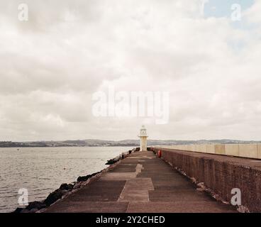 Brixham Breakwater Lighthouse, Brixham, Devon, England, Großbritannien. Stockfoto