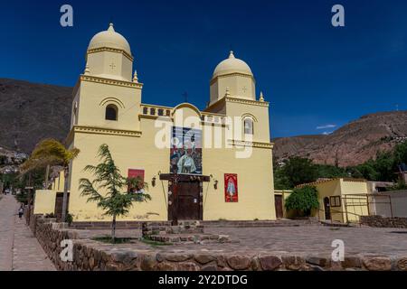 Die Kirche der Jungfrau des Rosenkranzes und des hl. Franz von Assis in Tilcara, Argentinien. Stockfoto