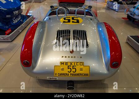 Ein 1954er Porsche 550 Spyder-Nachbau im Museo Termas de Rio Hondo, Termas de Rio Hondo, Argentinien. Stockfoto