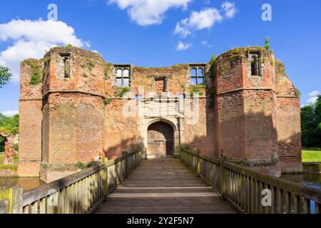 Kirby Muxloe Castle Gatehouse Moat und Zugbrücke Kirby Muxlow Leicestershire England Großbritannien GB Europa Stockfoto