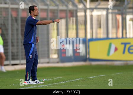 Italias U20-Trainer Bernardo Corradi während des Spiels Elite League Italien U20 - Deutschland U20 im „Manlio Scopigno“-Stadion in Rieti, Italien am 10. september 2024 Stockfoto