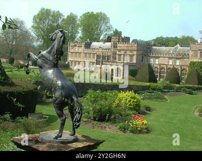 Forde Abbey ein mittelalterliches Zisterzienserkloster aus dem 12. Jahrhundert, heute eine Privatresidenz mit der ursprünglichen Küche, den Refektorien und dem Kapitelhaus. Set i Stockfoto