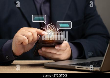 Mann, der Smartphone benutzt, um die Kommunikation mit dem KI-Programm zu interagieren. Konzept des Chats mit KI. Roboter der künstlichen Intelligenz. Chatbot ist Assistent-Support Stockfoto