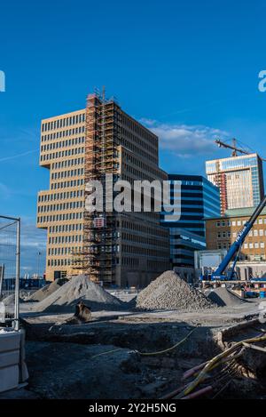 Göteborg, Schweden - 1. Mai 2022: Bürohochhaus Brick Studios in Masthuggskajen im Bau. Stockfoto