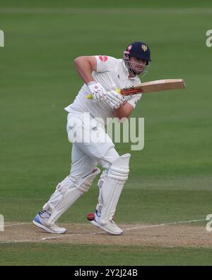 Alex Lees von Durham trat am Dienstag, den 10. September 2024, im Seat Unique Riverside, Chester le Street, beim Spiel der Vitality County Championship zwischen Durham Cricket und Lancashire an. (Foto: Mark Fletcher | MI News) Credit: MI News & Sport /Alamy Live News Stockfoto