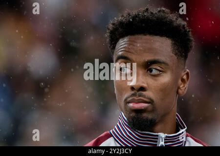 London, Großbritannien. September 2024. London, England, 10. September 2024: Angel Gomes (19 England) während der Nationalhymne vor dem Spiel der UEFA Nations League zwischen England und Finnland im Wembley Stadium in London. (Pedro Porru/SPP) Credit: SPP Sport Press Photo. /Alamy Live News Stockfoto