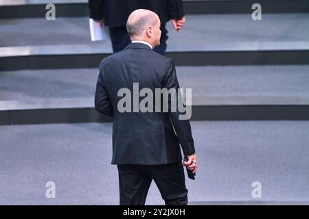 Berlin, Deutschland, 10.09.2024: Deutscher Bundestag: Feierstunde zum 75. Jahrestag der Konstituierung: Bundeskanzler Olaf Scholz SPD *** Berlin, 10 09 2024 Bundestagsfeier zum 75. Jahrestag der Verfassung Bundeskanzler Olaf Scholz SPD Copyright: XdtsxNachrichtenagenturx dts 45474 Stockfoto