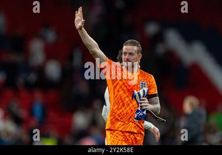London, Großbritannien. September 2024. Englands Torhüter Jordan Pickford reagiert auf das Spiel der UEFA Nations League Gruppe B2 zwischen England und Finnland in London, Großbritannien am 10. September 2024. Quelle: Xinhua/Alamy Live News Stockfoto