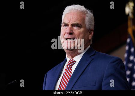 Washington, Vereinigte Staaten Von Amerika. September 2024. Der US-Repräsentant Tom Emmer (Republikaner von Minnesota) wird am Dienstag, den 10. September 2024, im Capitol Building in Washington DC bei einer Pressekonferenz mit der Führung des Repräsentantenhauses der Republikanischen Partei gesehen. Kredit: Aaron Schwartz/CNP/SIPA USA Kredit: SIPA USA/Alamy Live News Stockfoto