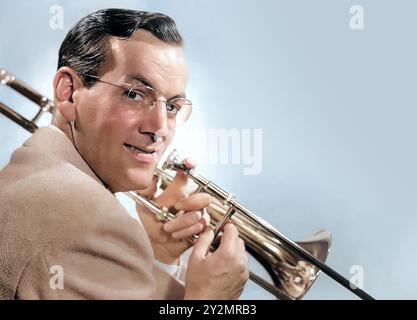 Jazz- und Big-Band-Legende mit seiner Posaune 1942 - coloriert Stockfoto