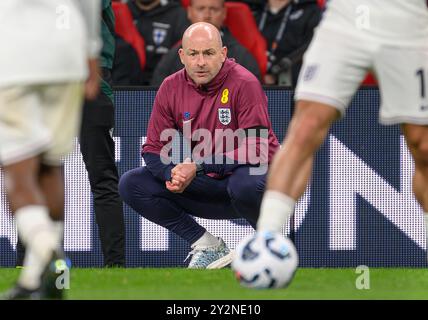 10. September 2024 - England gegen Finnland - UEFA Nations League - Wembley. England Interim Head Coach Lee Carsley. Bild : Mark Pain / Alamy Live News Stockfoto