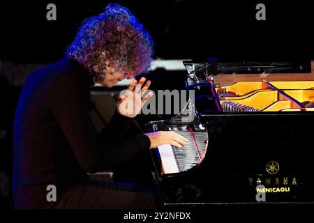 Giovanni Allevi während GIOVANNI ALLEVI, italienischer Sänger Musikkonzert in LECCO, Italien, 7. September 2024 Stockfoto