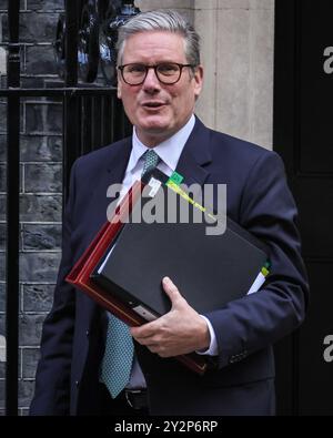 London, Großbritannien. September 2024. Premierminister Sir Keir Starmer verlässt die Downing Street 10 für Fragen des Premierministers im Parlament. Quelle: Imageplotter/Alamy Live News Stockfoto