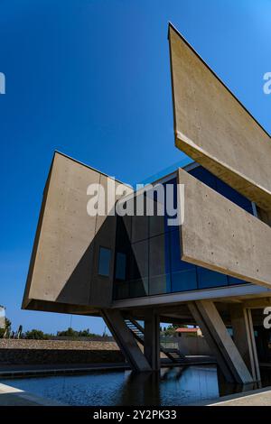 Mariana Museum, Musée archéologique de Mariana - Museu Archeulogicu di Mariana, Korsika, Frankreich. Entworfen vom Architekten Pierre-Louis Faloci. Stockfoto