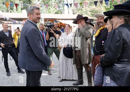 Markus Söder beim Besuch des Cowboy-Clubs Müchen 1913 e.V. anlässlich dessen 111-jährigen Jubiläums. München, 11.09.2024 *** Markus Söder besucht den Cowboy Club Müchen 1913 e V anlässlich seines 111-jährigen Bestehens München, 11 09 2024 Foto:XK.xKriegerx/xFuturexImagex Cowboy soeder 4905 Stockfoto