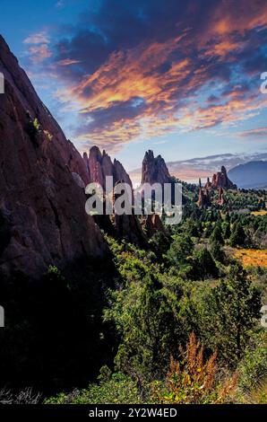 Sonnenuntergang im Garden of the Gods, Colorado Springs, Colorado Stockfoto