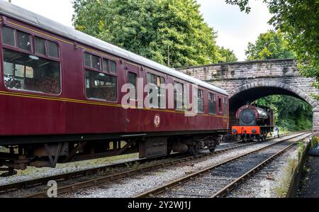 W Bagnall 0-6-0T: 68012 'The Duke', eine erhaltene Dampflokomotive, die auf der Ecclesbourne Valley Railway betrieben wird. Stockfoto