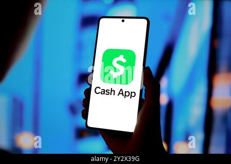 Paraguay. September 2024. In dieser Abbildung wird das Cash App-Logo auf einem Smartphone-Bildschirm angezeigt. (Credit Image: © Jaque Silva/SOPA Images via ZUMA Press Wire) NUR REDAKTIONELLE VERWENDUNG! Nicht für kommerzielle ZWECKE! Stockfoto