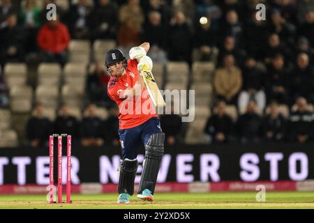 Southampton, Großbritannien. September 2024. Jordan Cox aus England während des ersten Spiels der Vitality IT20 Series England gegen Australien im Utilita Bowl, Southampton, Großbritannien, 11. September 2024 (Foto: Craig Thomas/News Images) in Southampton, Großbritannien am 11. September 2024. (Foto: Craig Thomas/News Images/SIPA USA) Credit: SIPA USA/Alamy Live News Stockfoto