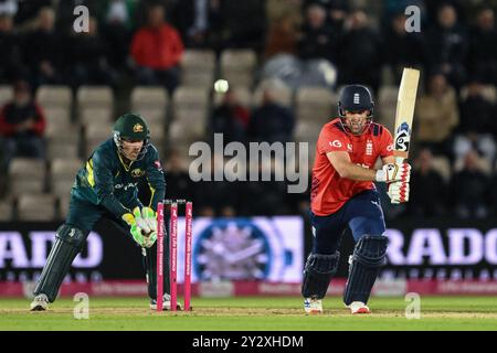 Southampton, Großbritannien. September 2024. Liam Livingston aus England während des ersten Spiels der Vitality IT20 Series England gegen Australien im Utilita Bowl, Southampton, Großbritannien, 11. September 2024 (Foto: Craig Thomas/News Images) in Southampton, Großbritannien am 11. September 2024. (Foto: Craig Thomas/News Images/SIPA USA) Credit: SIPA USA/Alamy Live News Stockfoto