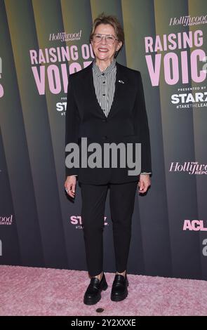 Beverly Hills, USA. September 2024. Annette Bening kam am 11. September 2024 bei der Veranstaltung „Raising Our Voices: Agents of Change“ des Hollywood Reporters in Spago in Beverly Hills, CA. © Lisa OConnor/AFF-USA.com Credit: AFF/Alamy Live News Stockfoto