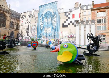 DER STRAWINSKY-BRUNNEN IN PARIS Stockfoto