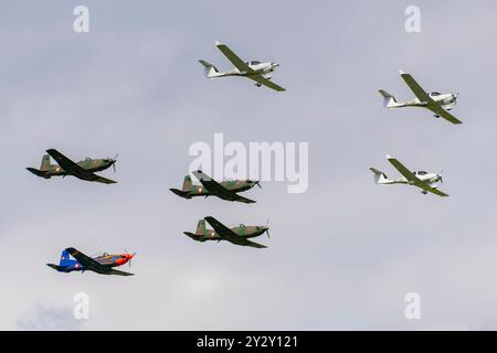 Ausbildung der österreichischen Luftwaffe auf der Air Power Air Show 2024 in Zeltweg, Österreich Stockfoto