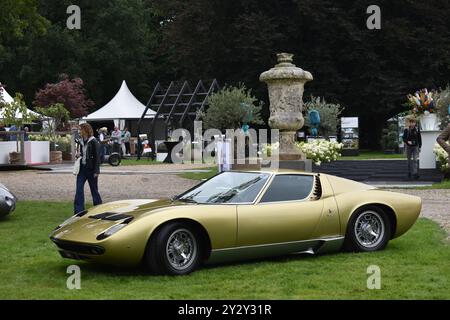 Soestdijk, Niederlande - 1. September 2023: Ein klassischer Lamborghini Miura Stockfoto