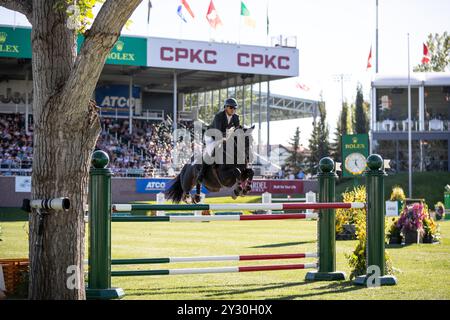 Calgary, Kanada - 6. September 2024. Kristaps Neretnieks aus Lettland, Riding Palladium KJV, treten im 1.60 m Tourmaline Cup während des CSIO Spruce Meado an Stockfoto