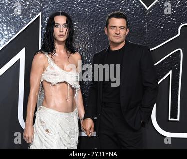 Elmont, USA. September 2024. Katy Perry und Orlando Bloom kamen am 11. September 2024 bei den MTV Video Music Awards 2024 in der UBS Arena in Elmont, New York, an © Tammie Arroyo/AFF-USA.com Credit: AFF/Alamy Live News Stockfoto