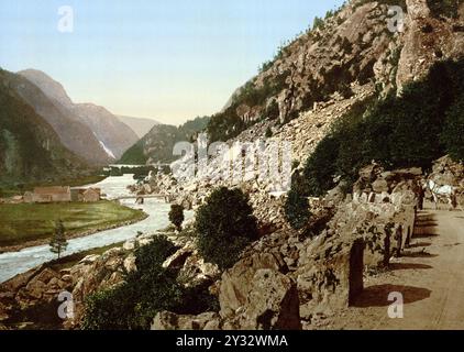 Auf der Straße von Laatefos nach Odde, Latefoss nach Odda, Hardangerfjord, Norwegen, Ansicht aus 1885, Historisch, digital restaurierte Reproduktion V Stockfoto