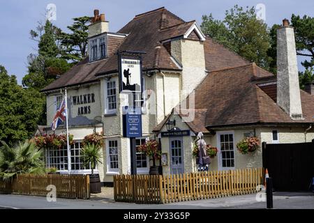 Walker Arms Public House, Station Road, New Milton, Hampshire, England, UK Stockfoto