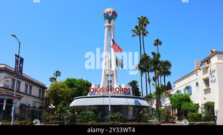 Crossroads of the World, erbaut 1936, ist ein historisches Wahrzeichen in Hollywood am 6671 Sunset Blvd, Los Angeles Stockfoto