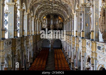 HILLEROD, DÄNEMARK - 30. JUNI 2016: Dies ist das Innere der Schlosskirche im Schloss Frederiksborg. Stockfoto