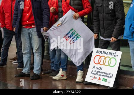 Brüssel, Belgien September 2024. Am Donnerstag, den 12. September 2024, treffen die Gewerkschaftsmitglieder zu einer Konzertierungssitzung ein, die für die Gewerkschaften und die Leitung des Audi-Werks in Brüssel in den Büros der Bundesagentur für Arbeit organisiert wird. Audi Brüssel kündigte Pläne zur Umstrukturierung des Werks an, mindestens 1,500 Arbeitsplätze drohen abgebaut zu werden. BELGA FOTO NICOLAS MAETERLINCK Credit: Belga News Agency/Alamy Live News Stockfoto