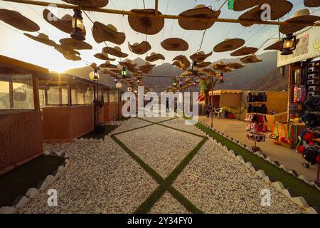 Abha, Saudi Arabien 6. Juli 2022: Schöne Touristenorte in Abha Stadt - Saudi Tourism Stockfoto