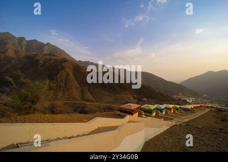 Abha, Saudi Arabien 6. Juli 2022: Schöne Touristenorte in Abha Stadt - Saudi Tourism Stockfoto