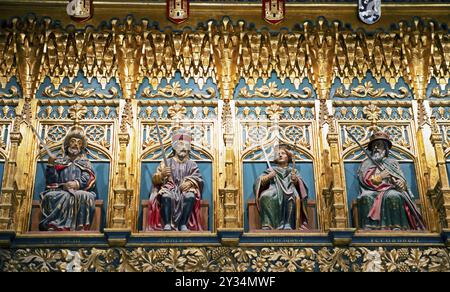 Königliche Figuren im Saal der Könige oder Saal der Parlamente in Alcazar, Segovia, Provinz Segovia, Kastilien und Leon, Spanien, Europa Stockfoto