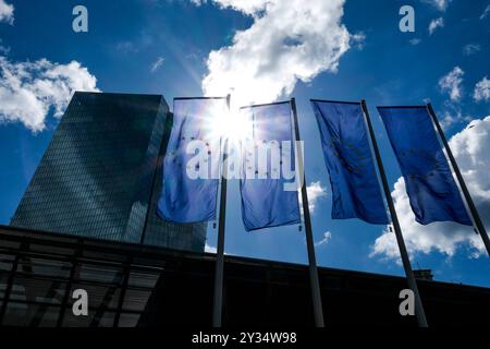 Frankfurt Pressekonferenz der Europaeischen Zentralbank, 12.09.2024. Das Gebaeude der Europaeischen Zentralbank EZB, Pressekonferenz der Europaeischen Zentralbank nach der Ratssitzung am 12.09.2024. *** Frankfurter Pressekonferenz der Europäischen Zentralbank, 12 09 2024 das Gebäude der Europäischen Zentralbank EZB , Pressekonferenz der Europäischen Zentralbank nach der Sitzung des EZB-Rats am 12 09 2024 Copyright: XEibner-Pressefoto/FlorianxWieganx EP FWD Stockfoto