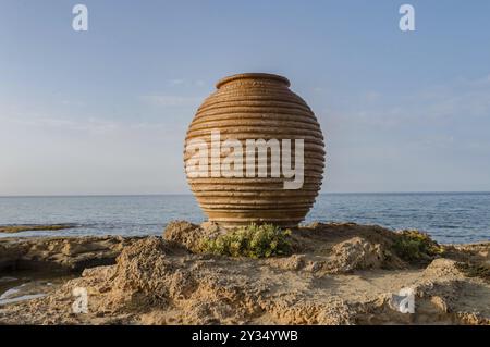 350 Jahre alte Amphore Anruf Koronios am Strand von Malia auf Kreta Stockfoto