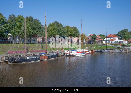 Museumshafen in Carolinensiel, Bezirk Wittmund, Ostfriesland, Niedersachsen, Deutschland Stockfoto