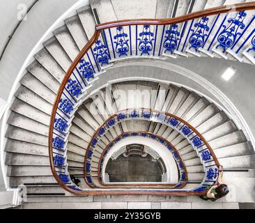 Wendeltreppe im Somerset House London, Heimat der Courtauld Art Gallery Stockfoto