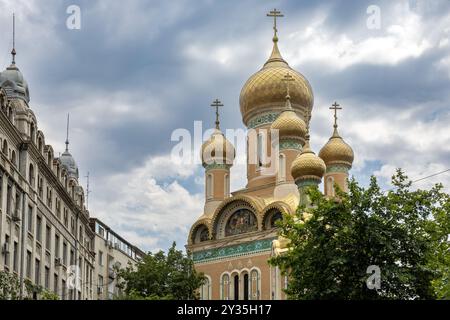 Die goldenen Kuppeln der St. Nikolaus Kirche. Bukarest, Rumänien Stockfoto