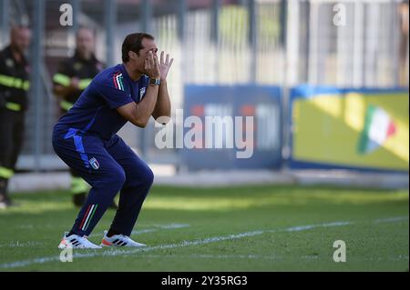 Italias U20-Trainer Bernardo Corradi während des Spiels Elite League Italien U20 - Deutschland U20 im „Manlio Scopigno“-Stadion in Rieti, Italien am 10. september 2024 Stockfoto